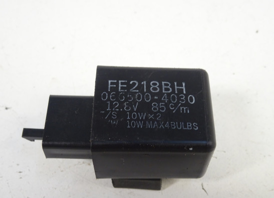 Relais unit Kawasaki ER 6