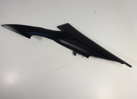 Rechter zijkuip klein Suzuki GSR 600 2006-2009