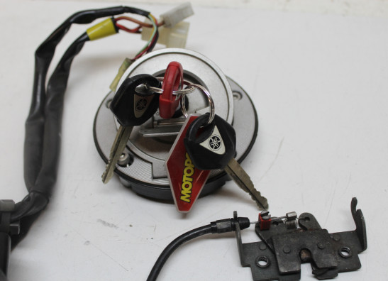 Slotenset Yamaha MT 03