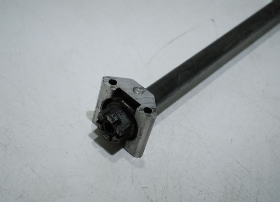 Rear axle Yamaha GTS 1000