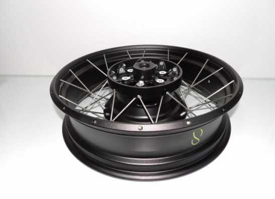 Achterwiel compleet Moto Guzzi V85 TT