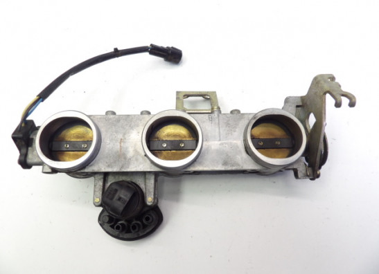 Throttle body Triumph Sprint RS