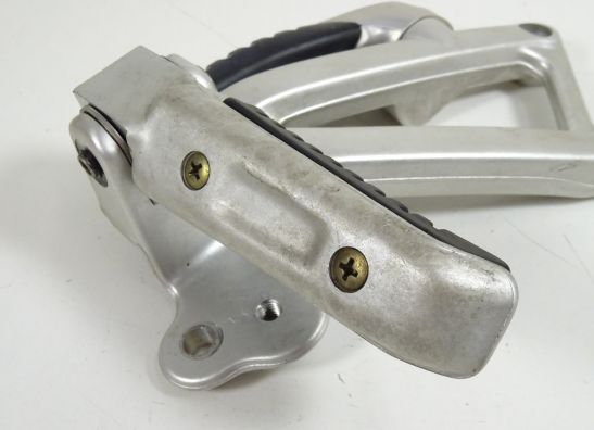 Duo voetsteun links Ducati ST3