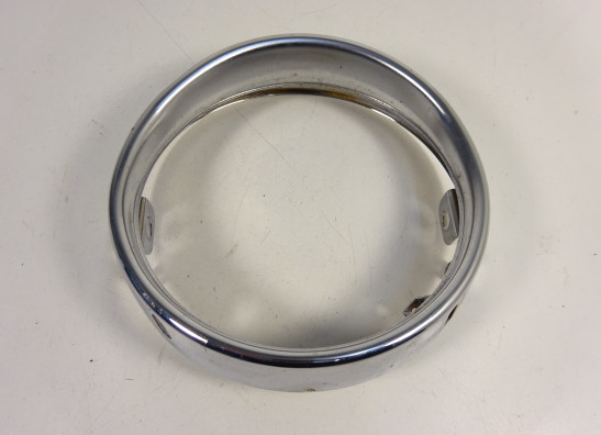 Koplampomlijsting Suzuki VL 800