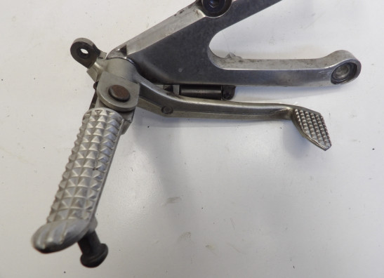 Fussrastetrager vorne rechts Yamaha YZF R1