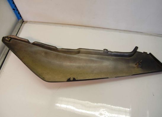 Cowl rear right Yamaha FZR 1000