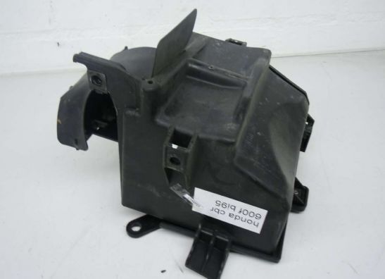 Batterie befestigung Honda CBR 600 F