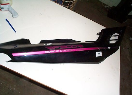 Rechter achterkant Suzuki RF 900
