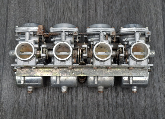 Carburetor assy Suzuki GS 550