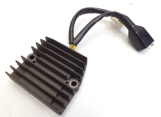 Regulator rectifier  Honda VFR 750 1986-1989