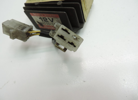 Regler Gleichrichter Honda CB 400