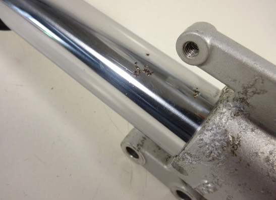 Voorpoot links compleet Ducati monster 600