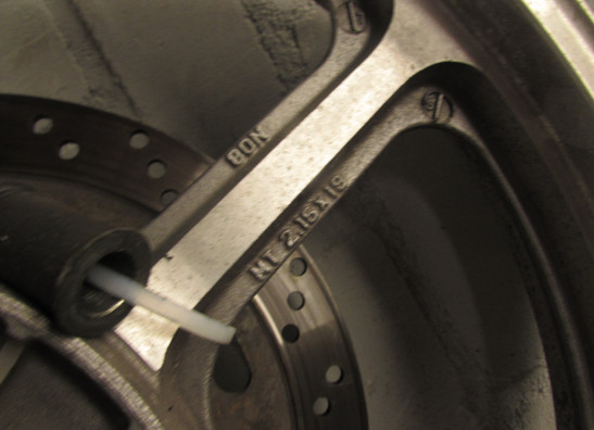 Voorwiel compleet Honda VF 750 C Magna