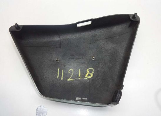Cowl left small Suzuki GN 250