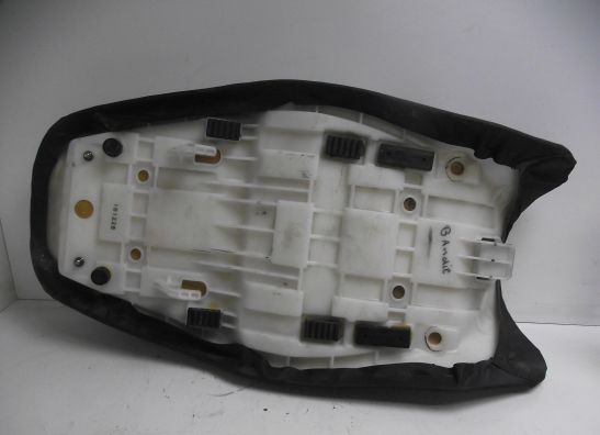 Zadel Suzuki GSF 600 650 Bandit 