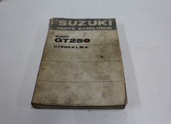 Parts book Suzuki GT 250