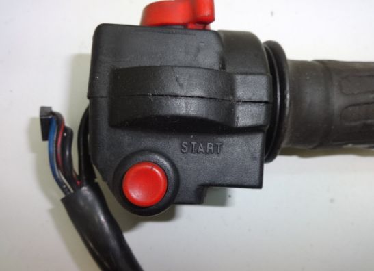 Handlebar switch assy right Honda CB 900