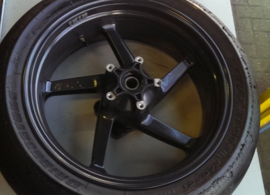 Felge hinten Aprilia RSV 1000