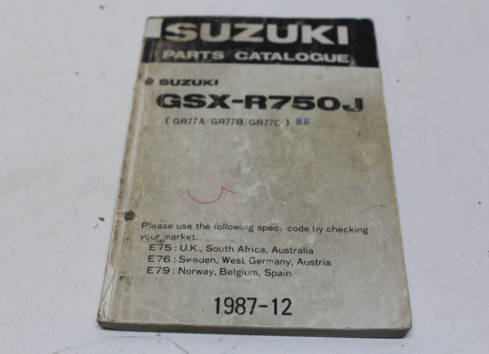 Parts book Suzuki GSX R 750