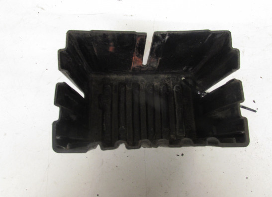 Batterie befestigung Honda CB 750 