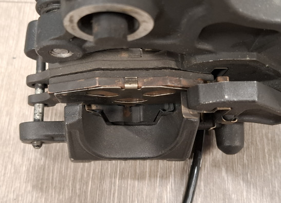 Rear brake caliper Suzuki GSX R 1000