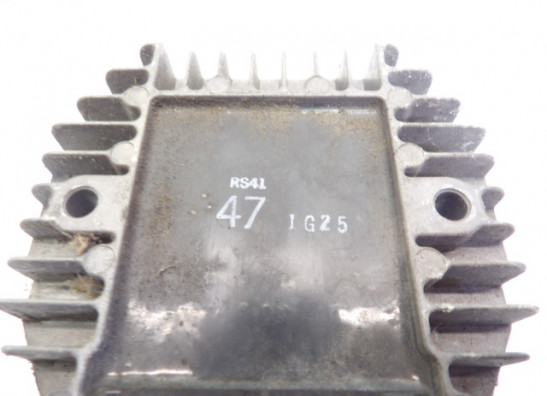 Regulator rectifier  Triumph Sprint RS