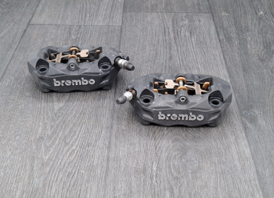 Bremssattel Bremszangen vorne BMW F 900 XR