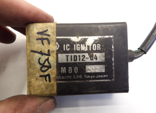 CDI ECU unit Honda VF 700  750 S Sabre