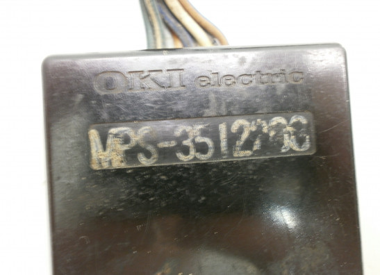 Relais unit Honda VF 700  750 S Sabre