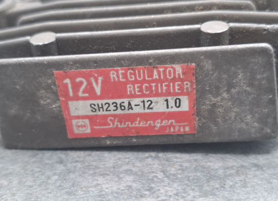 Spanningsregelaar Honda CB 900