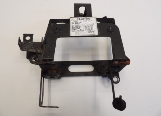Batterie befestigung Honda VT 1100