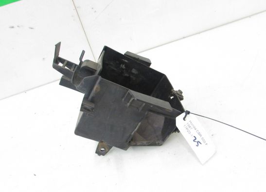 Batterie befestigung Honda CBR 600 F
