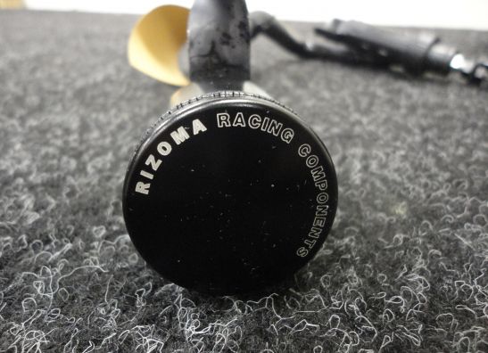 Rempomp achter Yamaha MT 09