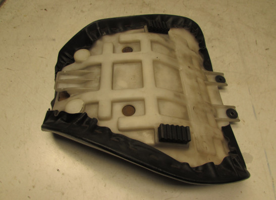 Zadel Suzuki GSX R 750