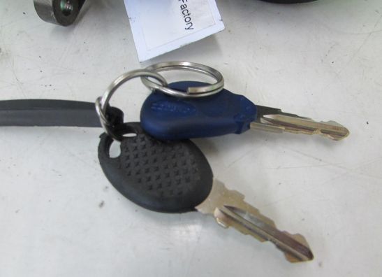 Key set Aprilia RSV 1000