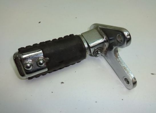 Voetsteun Rechts Honda VF 700  750 Supermagna