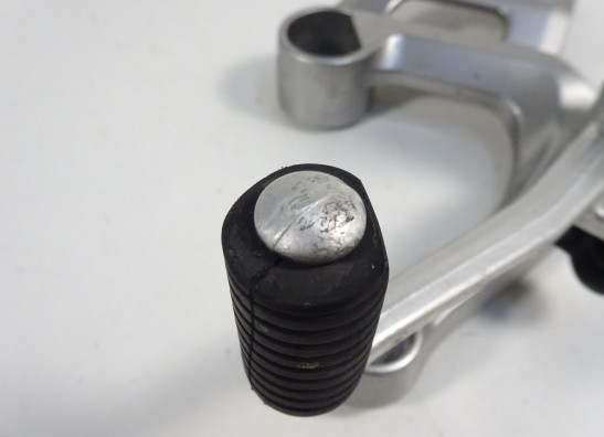 Fussrastetrager vorne links Yamaha Tracer 900 GT