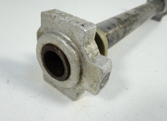 Rear axle KTM 990 Superduke