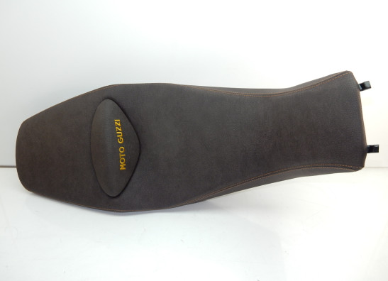 Zadel Moto Guzzi V85 TT