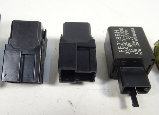 Relais unit Yamaha FZ6