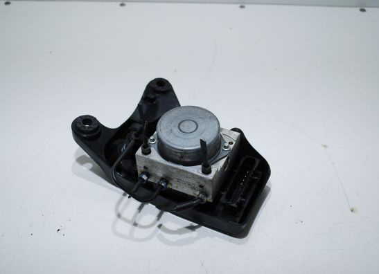 ABS pump Honda VFR 1200