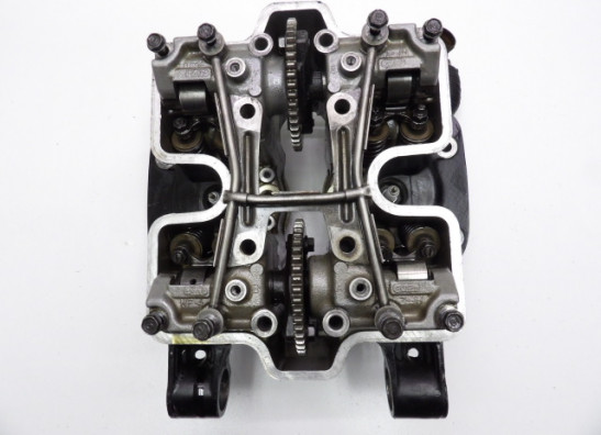 Cylinder head Honda VF 700  750 C Magna
