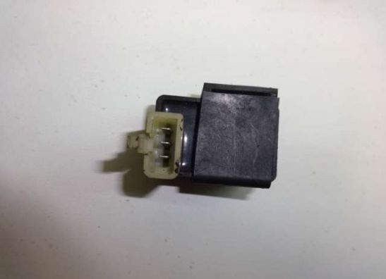 Relay Honda VFR 750