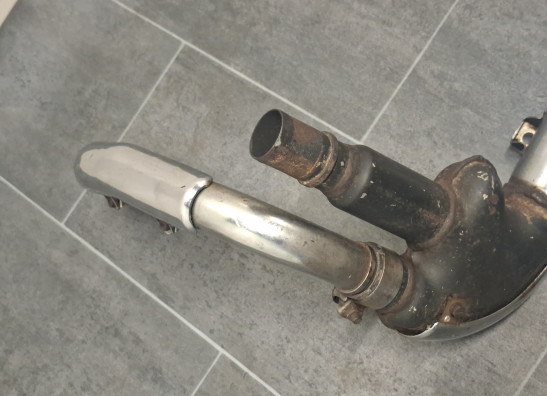 Uitlaat Honda VT 500