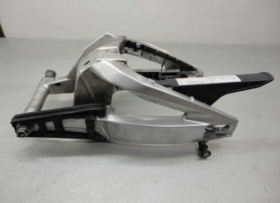 Swingarm Suzuki GSR 600