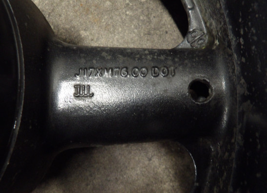 Rear wheel Suzuki GSX R 1300 Hayabusa