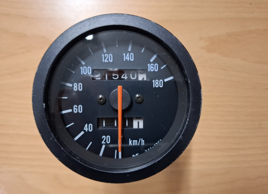 Teller Suzuki RGV 250