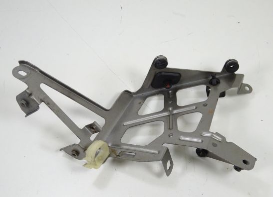 Stay upper cowl Ducati ST2