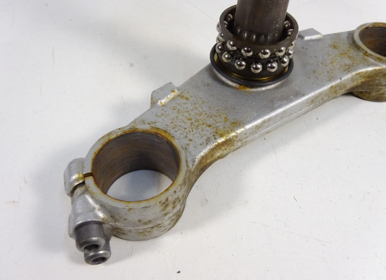 Steering stem Suzuki GSR 600