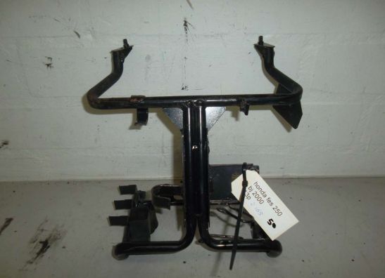 Kuipframe Honda Fes 250